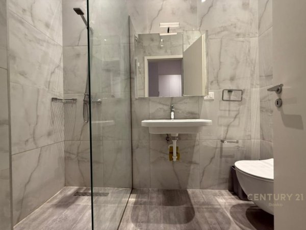 Tirane, shes apartament 2+1+Aneks+Ballkon Kati 1, 66 m² 165.000 € (Kompleksi Magnet)