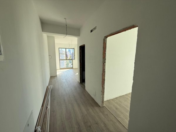 Tirane, shitet apartament 2+1 , 124 m² (Bulevardi i Ri)