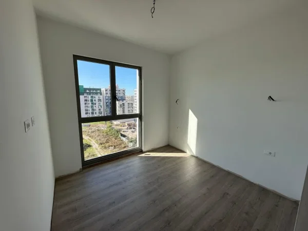 Tirane, shitet apartament 2+1 , 124 m² (Bulevardi i Ri)