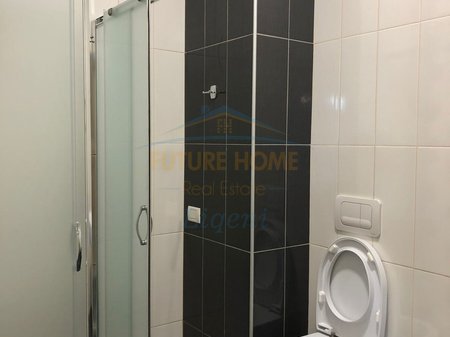 Tirane, jepet me qera apartament 3+1 Kati 6, 135 m² 1.500 € (Kopshti Zoologjik)