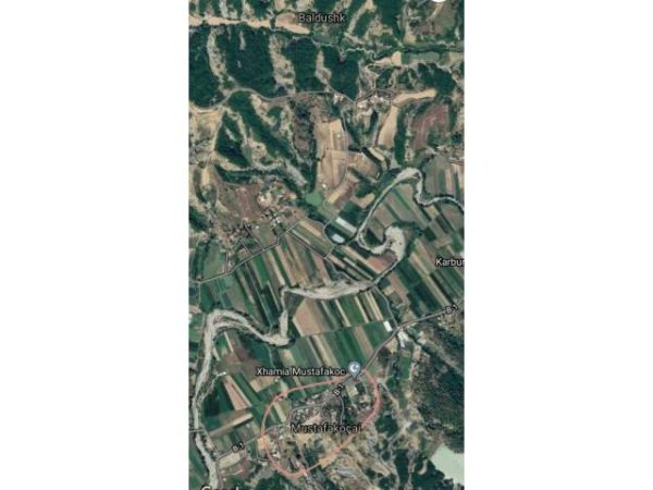 Tirane, shes truall 4.000 m² 110.000 Euro (baldushk)