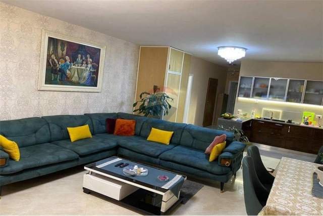 Tirane, jepet me qera apartament 2+1+BLK Kati 6, 139 m² 700 Euro (KOPSHTI BOTANIK)
