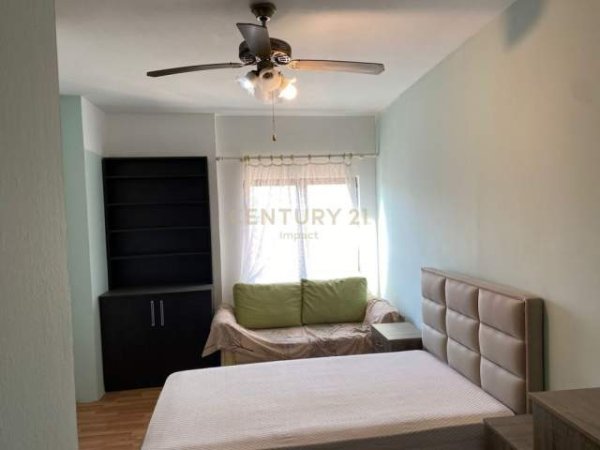 Tirane, jap me qera apartament 2+1+BLK Kati 6, 143 m² 450 Euro (Selvia)