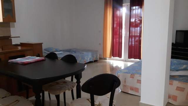 Sarande, jap me qera 1+1+BLK Kati 2, 75 m²  (Mirat Hoxha)