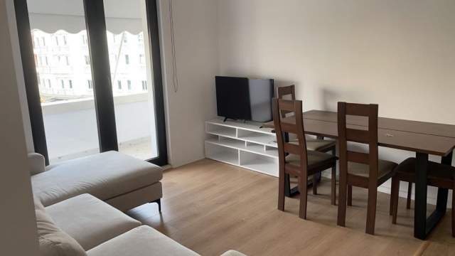 Tirane, jap me qera apartament 1+1+BLK Kati 3, 60 m² 430 Euro (Rruga e Durresit)