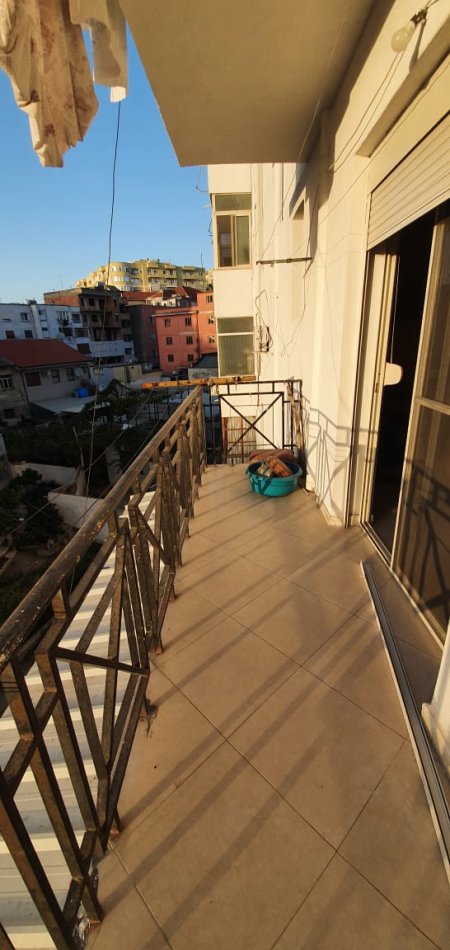 Durres, shes apartament 3+1+BLK Kati 3, 140 m² 98.000 Euro (durres)