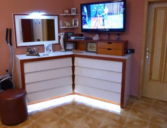 Tirane, jap me qera apartament 3+1+BLK Kati 2, 150 m² 800 Euro (rruga bako dervishaj)