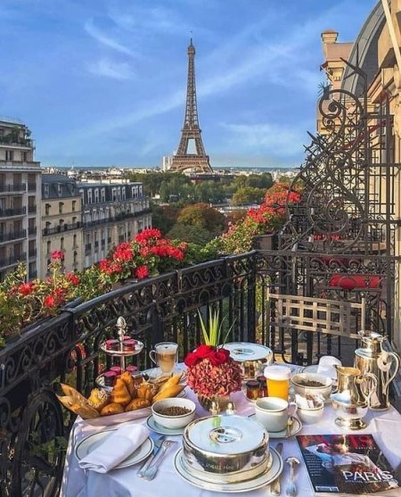 Tirane, oferte City-tour France Paris dhe Disneyland, 599 Euro