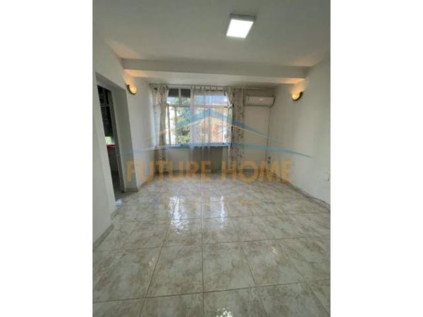 Tirane, shes apartament 3+1+BLK Kati 4, 105 m² 95.000 Euro (Vasil Shanto)