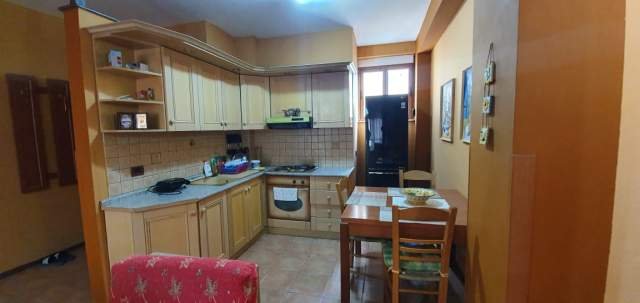 Tirane, jap me qera apartament 2+1+BLK Kati 5, 95 m² 450 Euro (BULEVARDI ZOGU I PARE)
