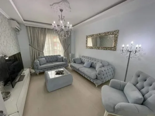 Tirane, shes Vile Kati 4, 560 m² 550.000 Euro (Rruga 4 Deshmoret)