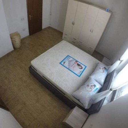 Tirane, jap me qera apartament Sauk 3+1