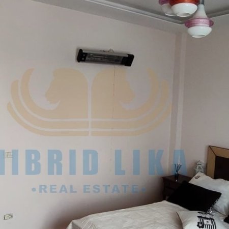 Durres, shes apartament Kati 5, 111 m² 130.000 Euro (Shkembi i Kavajes)