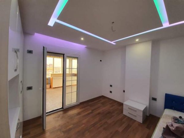 OKAZION Durres, shes APARTAMENT  3+1+BLK Kati 3, 155.000 Euro (DURRES PRANE PORTIT)