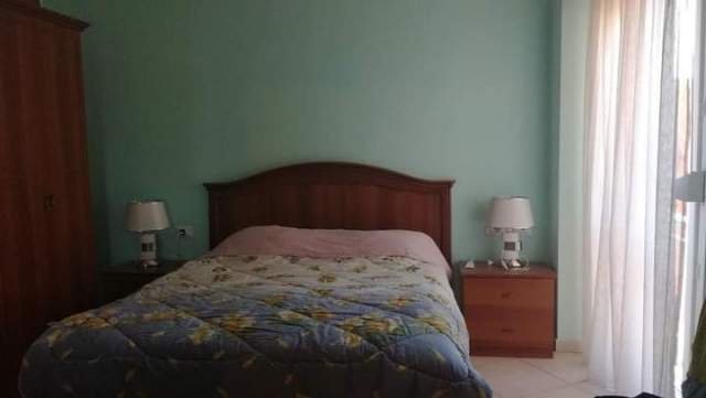 Tirane, jap me qera apartament 1+1 400 Euro