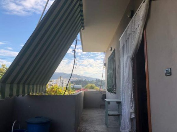 Vlore, shitet shtepi 319 m² 50.000 Euro
