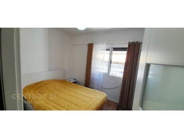 Tirane, shitet apartament 1+1 Kati 9, 38 m² 52.000 Euro (Laprake, Rruga Dritan Hoxha)