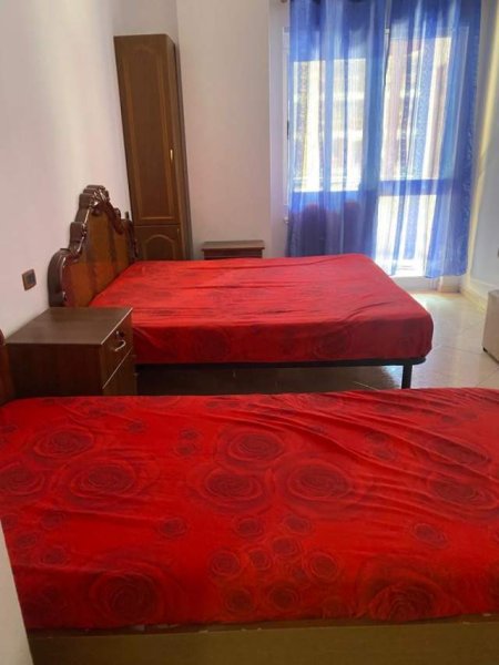 Tirane, jepet me qera apartament 1+1+BLK Kati 3, 73 m² 350 Euro (Rr.Dritan Hoxha, pallati Procredit Banke)
