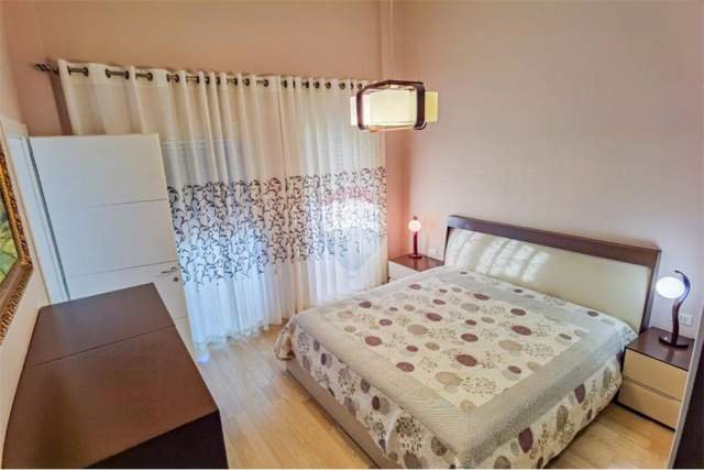 Tirane, jepet me qera Vile 2 Katshe Kati 0, 649 m² 3.000 Euro (prane Teg)
