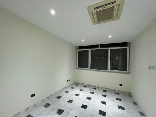 Tirane, shitet apartament 1+1+BLK Kati 1, 65 m² 78.000 Euro (Xhamlliku)