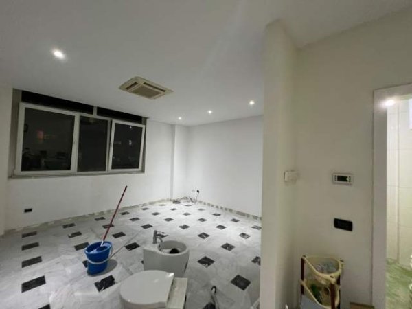 Tirane, shitet apartament 1+1+BLK Kati 1, 65 m² 78.000 Euro (Xhamlliku)