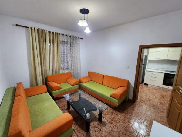 Tirane, jepet me qera apartament 1+1+BLK Kati 1, 70 m² 32.000 Leke (Misto Mame)