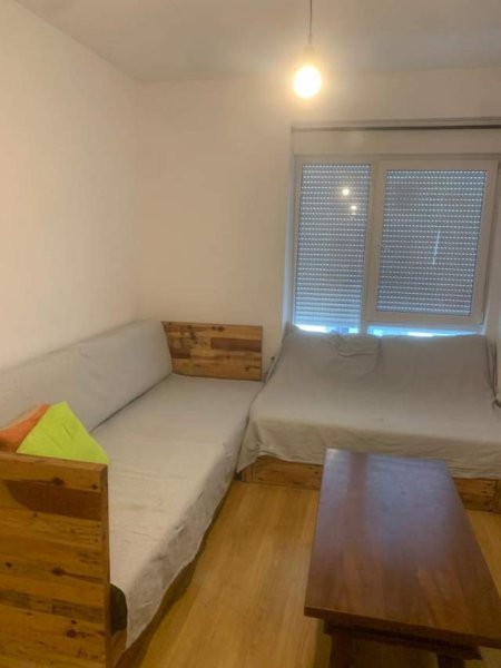 Tirane, jepet me qera apartament 2+1+BLK Kati 7, 84 m² 55.000 Leke (Frosina Plaku)