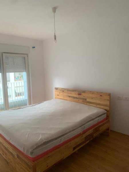Tirane, jepet me qera apartament 2+1+BLK Kati 7, 84 m² 55.000 Leke (Frosina Plaku)