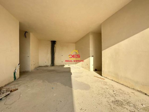 Vlore, ofert apartament 2+1+BLK Kati 10, 148 m²  (Rruga Çamëria, Vlorë)
