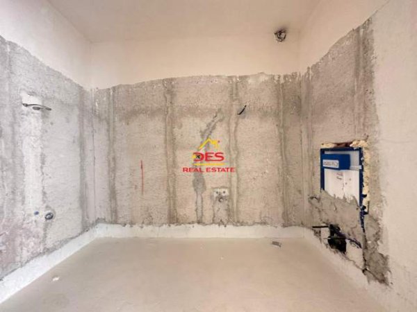 Vlore, ofert apartament 2+1+BLK Kati 10, 148 m²  (Rruga Çamëria, Vlorë)