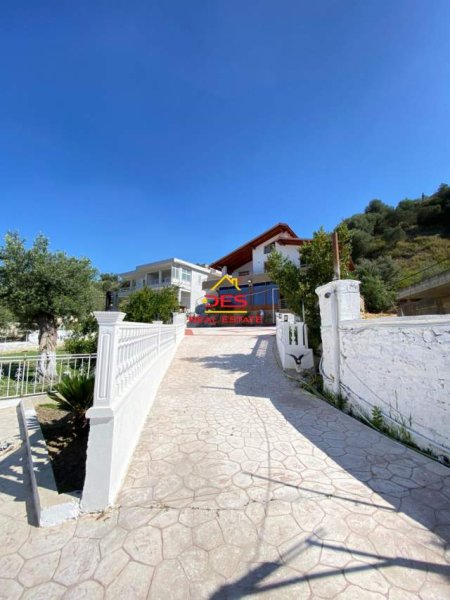Vlore, shitet shtepi 3 Katshe Kati 3, 500 m² 350.000 Euro (Rruga Demokracia,Vlorë)