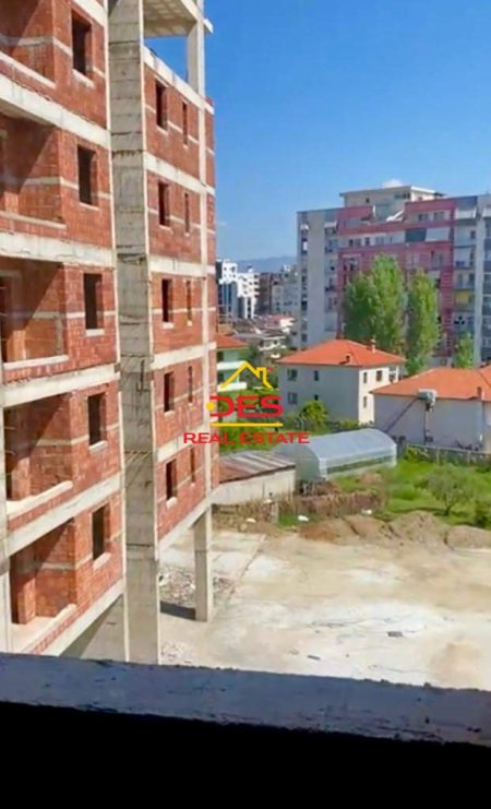 Tirane, shitet apartament 1+1+BLK Kati 3, 74 m² 70.000 Euro (REXHEP SHALA)
