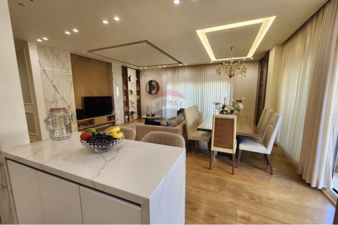 Tirane, shitet apartament 3+1+Ballkon Kati 4, 202 m² 420.000 € (Rruga Eduard Mano (ID: 530181004-903)