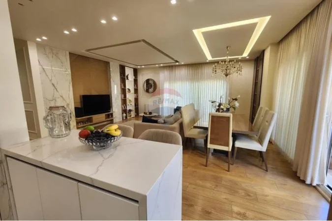 Tirane, shitet apartament 3+1+Ballkon Kati 4, 202 m² 420.000 € (Rruga Eduard Mano (ID: 530181004-903)