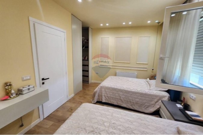 Tirane, shitet apartament 3+1+Ballkon Kati 4, 202 m² 420.000 € (Rruga Eduard Mano (ID: 530181004-903)