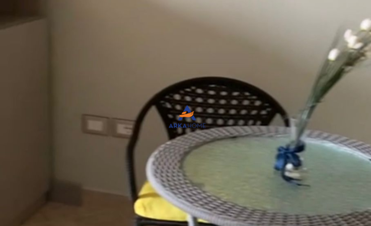 Tirane, jepet me qera garsonier 1+1 Kati 2, 48 m² 415 € (BRRYLI)