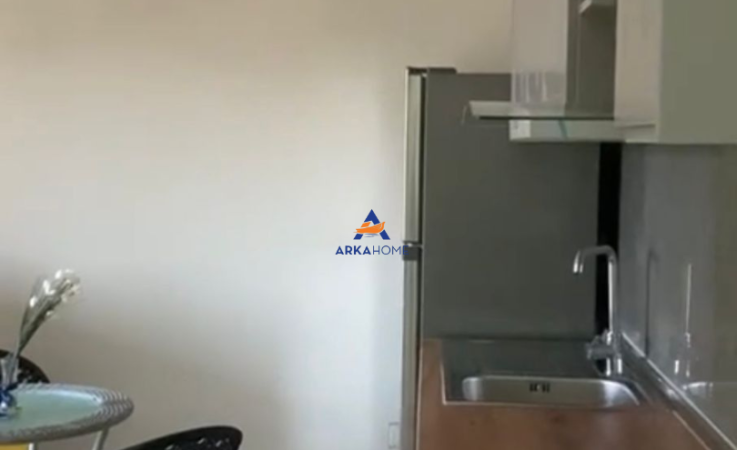 Tirane, jepet me qera garsonier 1+1 Kati 2, 48 m² 415 € (BRRYLI)