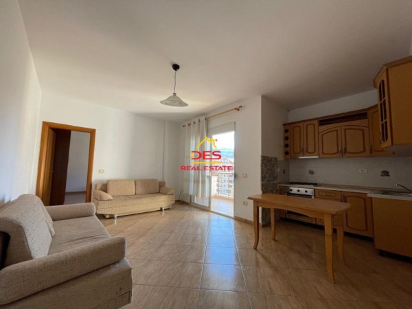 Vlore, shitet apartament 1+1+Ballkon Kati 8, 71 m² 113.000 € (Rruga Gjergj A|rianiti)