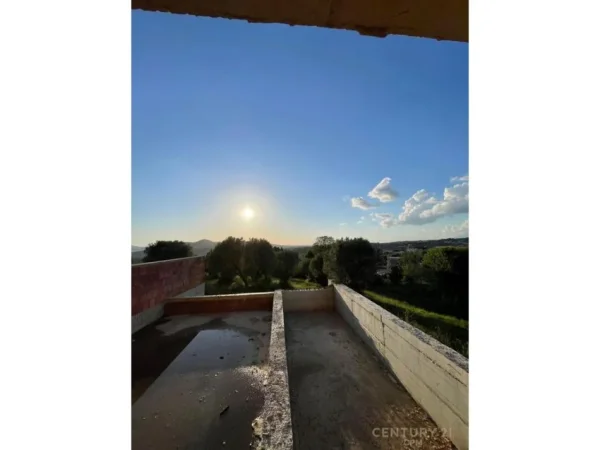 Tirane, shes Vile 3 Katshe Kati 3, 360 m² 540.000 € (FLOWERHILL RESIDENCE)