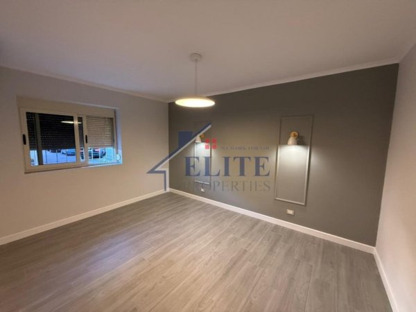 Tirane, jepet me qera apartament 1+1 Kati 0, 59 m² 500 € (Shkolla e Kuqe)