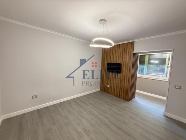 Tirane, jepet me qera apartament 1+1 Kati 0, 59 m² 500 € (Shkolla e Kuqe)