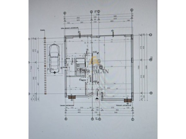 Tirane, shitet Vile 2 Katshe , 330 m² 500.000 € (Lunder)