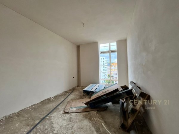 Tirane, shes apartament 2+1+Aneks+Ballkon Kati 7, 115 m² 189.000 € 