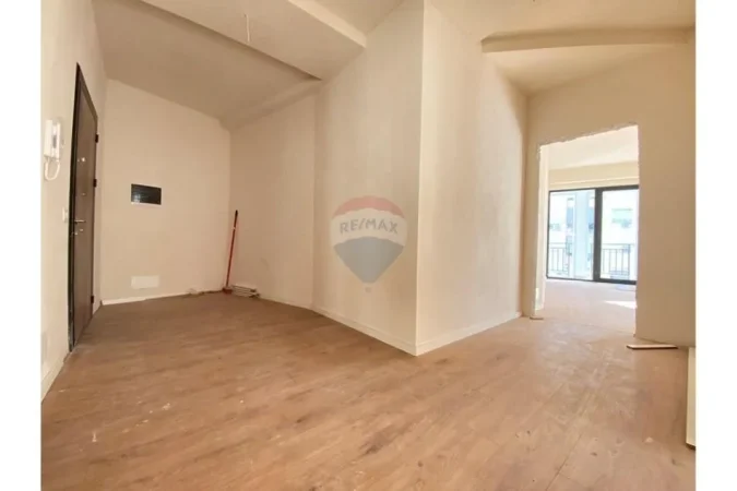 Tirane, shes apartament 2+1+Ballkon Kati 4, 114 m² 159.600 €