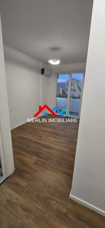 Tirane, shitet apartament 2+1+Ballkon Kati 7, 93 m² 218.000 € (RRUGA HAXHI HYSEN DALLIU,MINE PEZA)