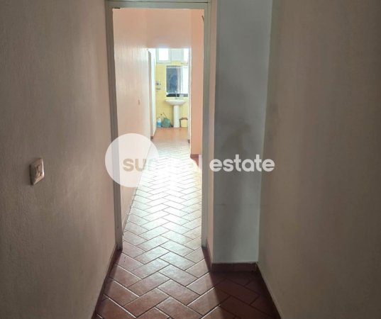 Shkoder, jepet me qera ambjent biznesi Kati 0, 111 m² (TRUMA DUGAJEVE TE REJA)