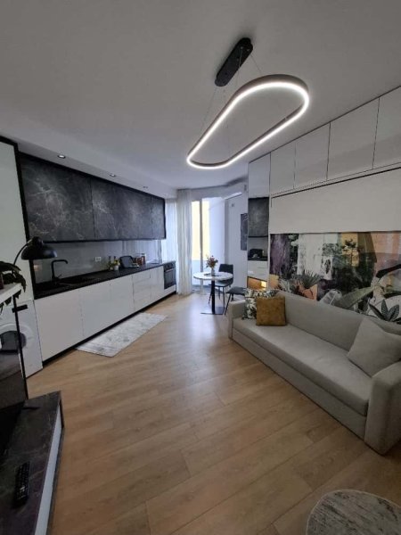 Tirane, shitet garsonier Kati 4, 37 m² 82.000 € (Kristal Center)