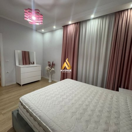 Tirane, jepet me qera apartament 2+1+Ballkon Kati 3, 100 m² 750 € (ish dogana)