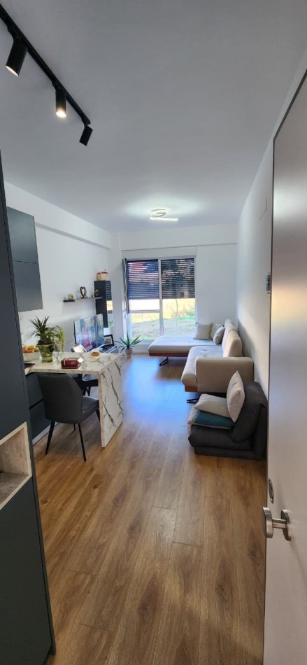 Tirane, shitet apartament 1+1 Kati 0, 50 m² 82 milion leke (Kompleksi Oxa, Fresk)