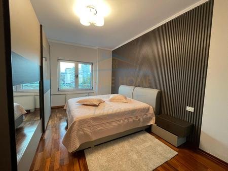 Tirane, jepet me qera apartament 2+1 Kati 6, 1.500 € 